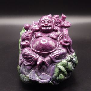 Tượng ngài Di Lặc đá ruby thiên nhiên - ĐRB1008