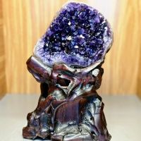Tinh thể thạch anh tím thiên nhiên - TAT1125