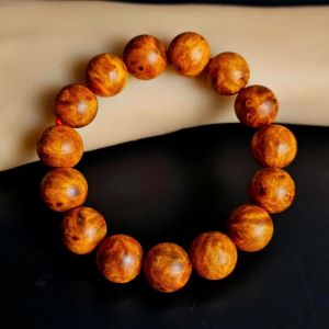 Vòng tay phong thủy gỗ nu huyết rồng ( huyết long ) rừng thiên nhiên size 14ly (vip) - GHL1202