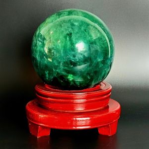 Quả Cầu Phong Thủy Xanh Lá Đá Fluorite Thiên Nhiên ĐK:12m - Hợp mệnh mộc, hỏa - QCXL937