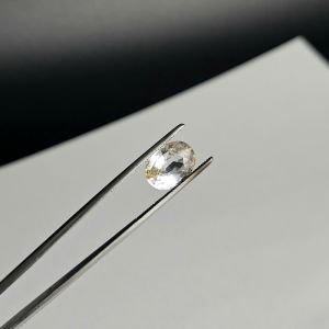 Mặt đá quý Topaz trắng tự nhiên hình oval trọng lượng 4,8ct - TP1238