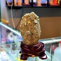 Tinh Thể Đá Vàng Găm Thiên Nhiên ( Pyrit ) - DTBCT0018