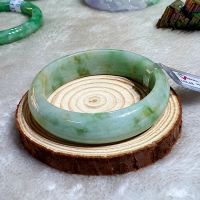 Vòng Tay Dạng Bản Liền Nguyên Khối Đá Cẩm Thạch A Thiên Nhiên Ni56 - Đã Kiểm Định - 139VTD0021