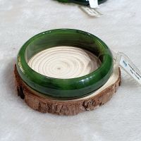 Vòng Tay Dạng Bản Liền Nguyên Khối Đá Ngọc Bích Thiên Nhiên Đã kiểm Định Ni59 - 165NHD0025