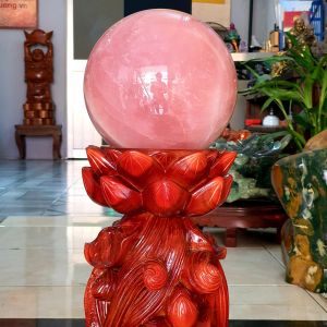 Quả cầu phong thủy đá Thạch Anh Hồng Thiên Nhiên Đường Kính 20cm (VIP) bao kiểm định - Hợp mệnh hỏa thổ - QCCT0026