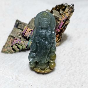 Tượng Quán Thế Âm Bồ Tát Ngọc Cẩm Thạch A Thiên Nhiên - CTA213