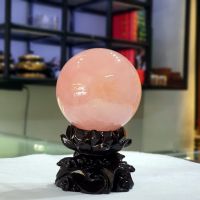 Quả Cầu Phong Thủy Đá Thạch Anh Hồng Thiên Nhiên ĐK:8,5cm Bao Kiểm Định - Hợp Mệnh Hỏa Thổ - QCTAH1056