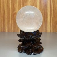 Quả Cầu Phong Thủy Đá Thạch Anh Trắng Thiên Nhiên ĐK: 7,6cm Bao Kiểm Định - Hợp Mệnh kim, thủy - QCTAH1127